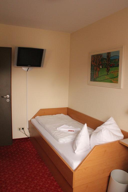 Hotel Traube Offenburg Exterior photo